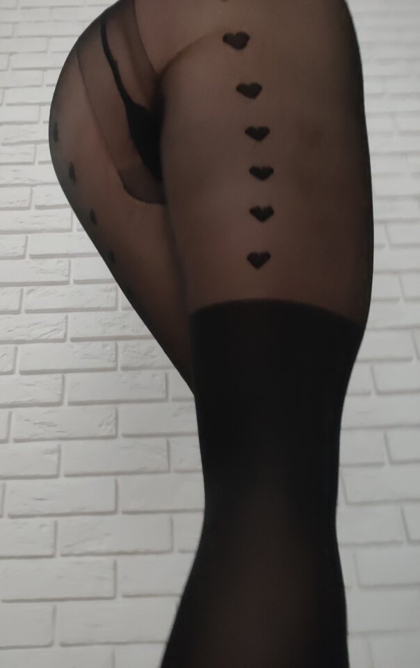 1000003081.jpg - HighHeelsPanty