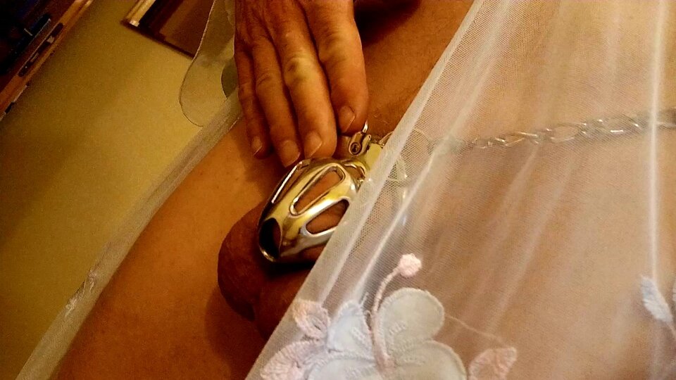 VideoCapture_20250914-191830.jpg - Active_Lady