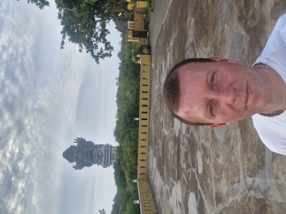 1000027443.jpg - Robertrober