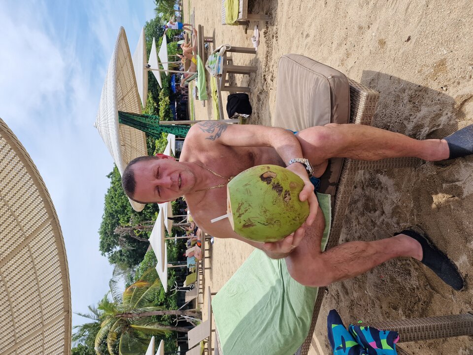 1000026819.jpg - Robertrober