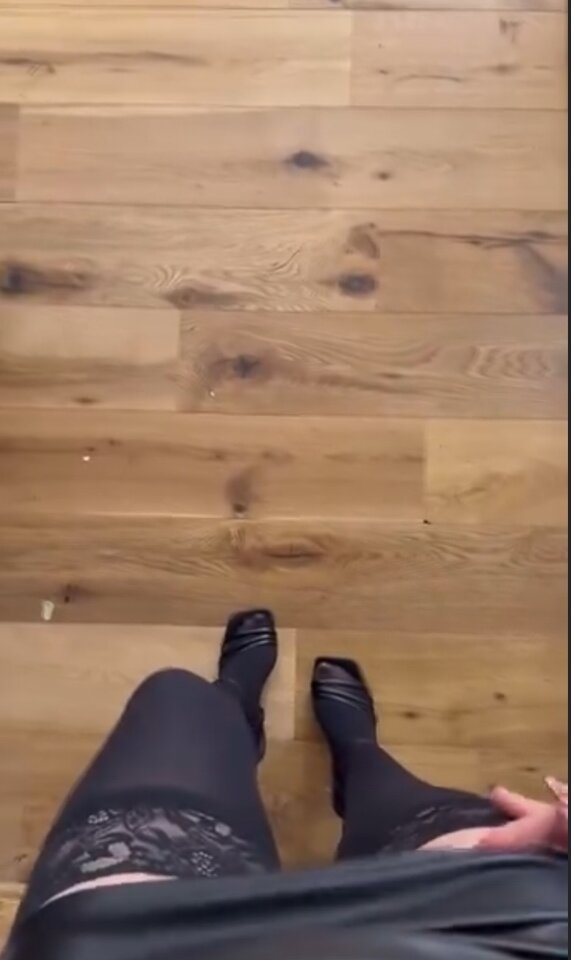 Screenshot_20250919_053109_Messenger.jpg - RoksanaiNikol