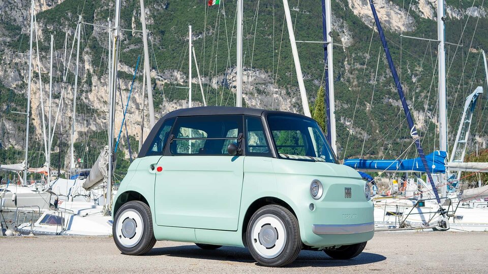 1000065326.jpg - BullMarried