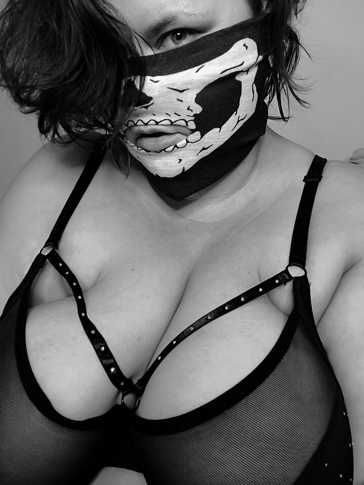 IMG_20250919_202010.jpg - HelloDarknes69