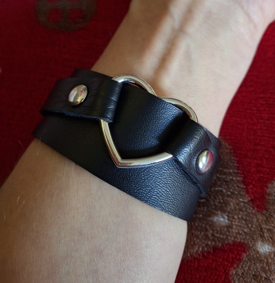 1000004925.jpg - Sensitive1111