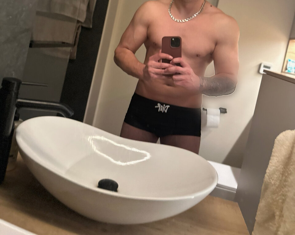 CBDFA99A-A0E9-423B-BA23-81494B02B569.jpeg - NiebieskookiBrunett