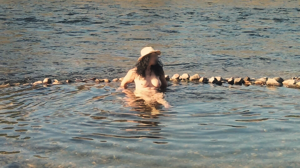 IMG_20250921_155626J.jpg - para0403