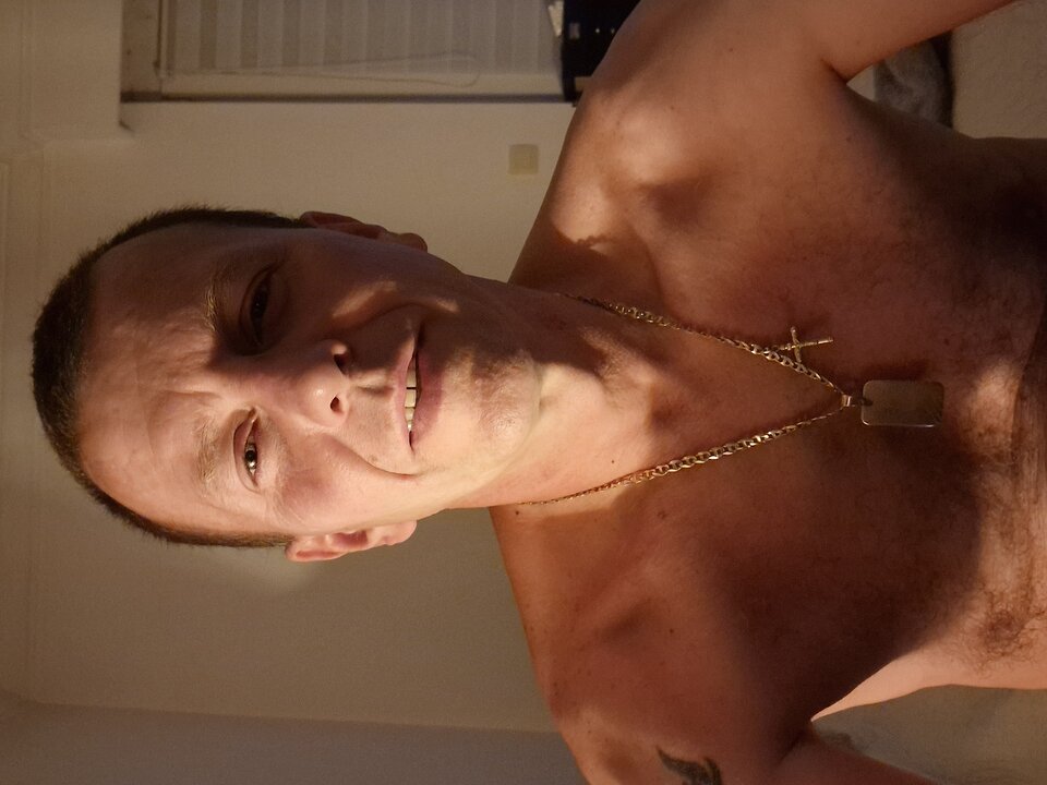 1000045418.jpg - Robertrober