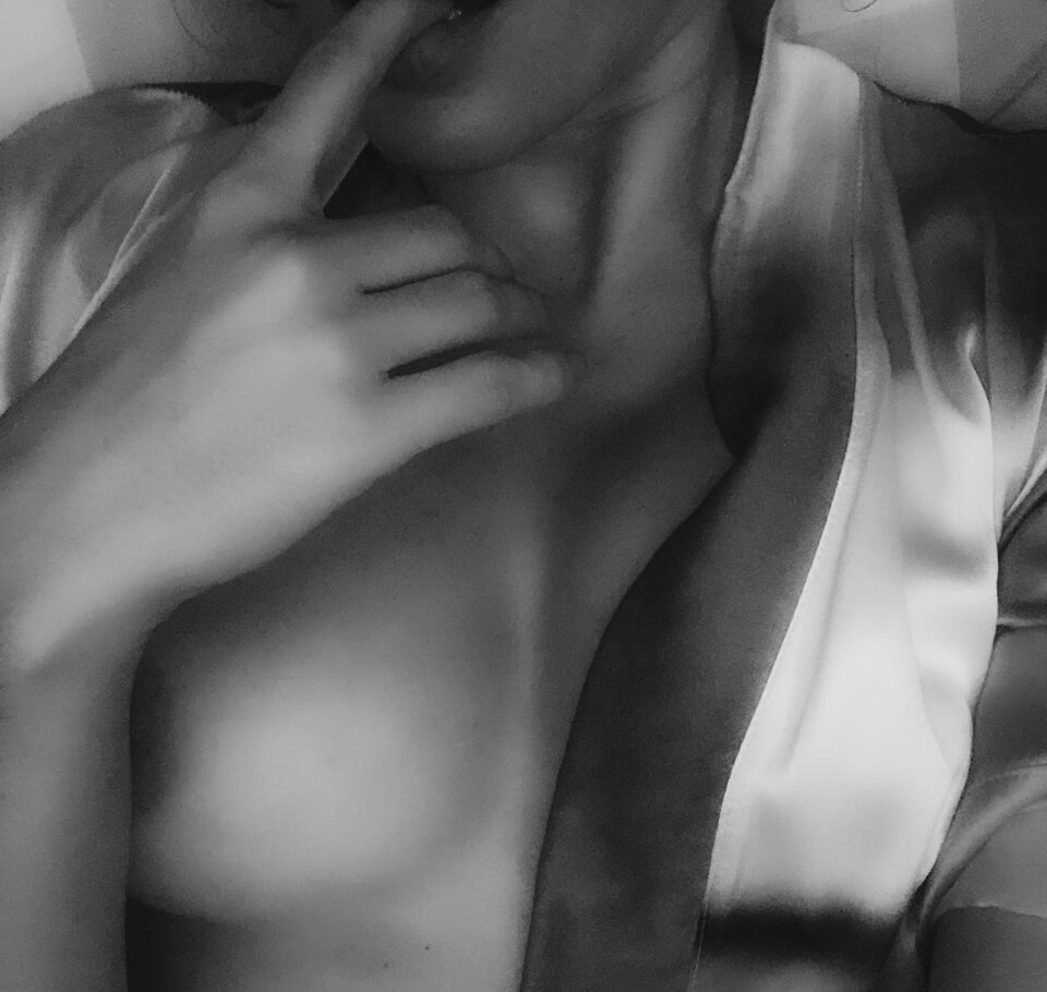 Take me to … - heelsandstockings