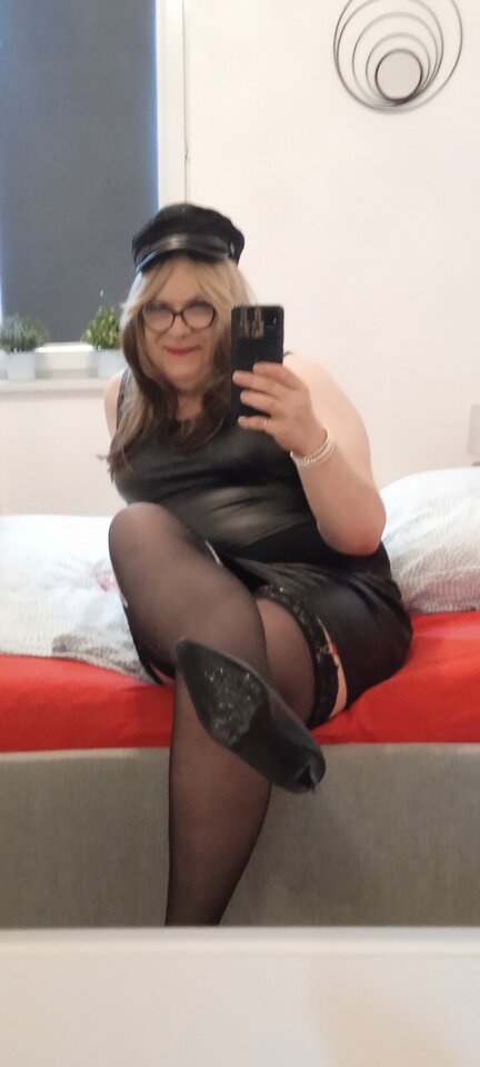 Screenshot_2025-09-26-09-02-35-015_com.miui.gallery.jpg - Madzik925