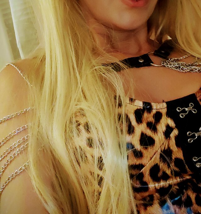 SweetCheryLady