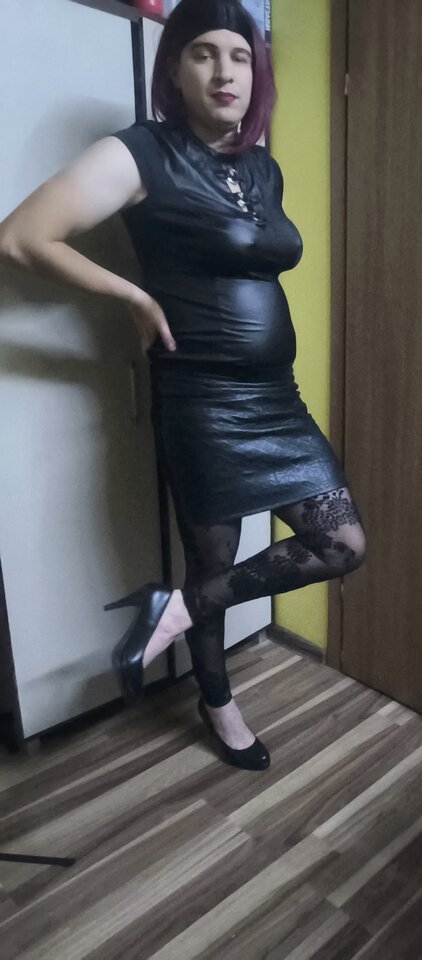1000012880.jpg - Adriennecross