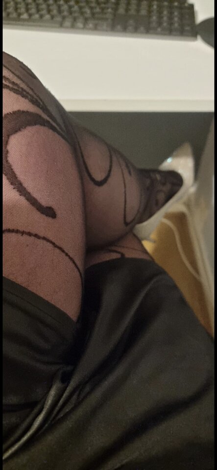 1000044190.jpg - SissyBoy84
