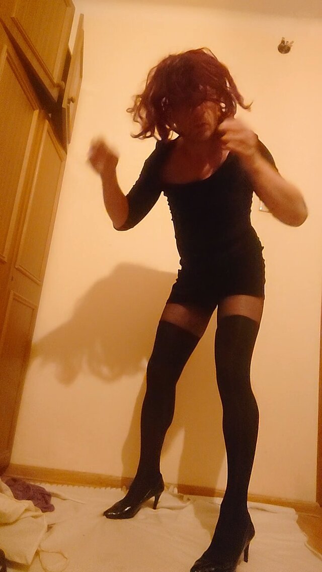 BiseksualnyNylon85