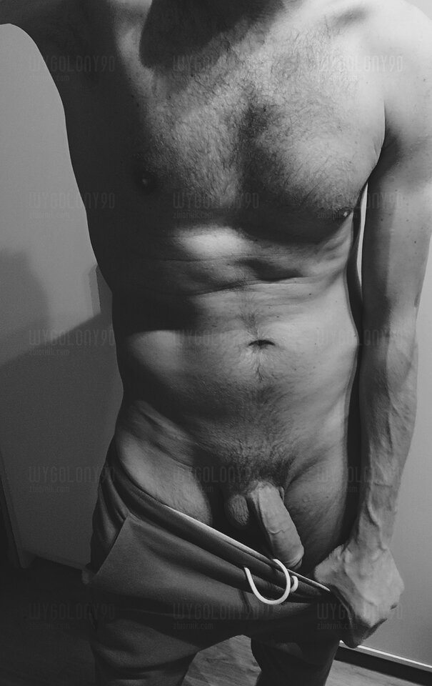 1000034877.jpg - Wygolony90