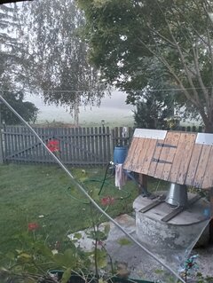 07:00GODZ WIDOK Z MOJEGO PODWÓRKA PIĘKNA MGŁA