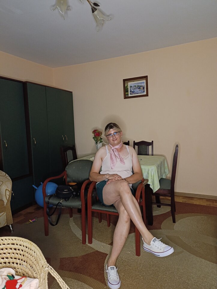 1000041041.jpg - 22paula23