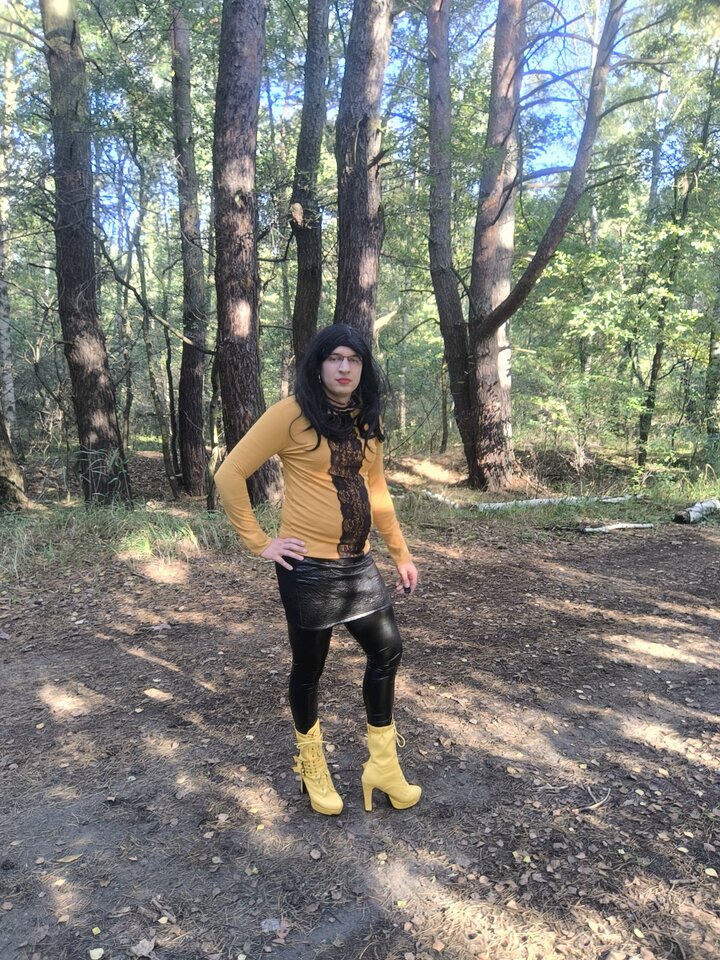 1000013136.jpg - Adriennecross