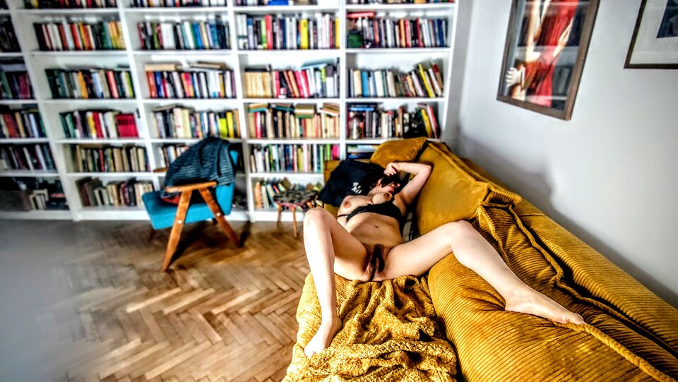 1000010641.jpg - Poligamistka