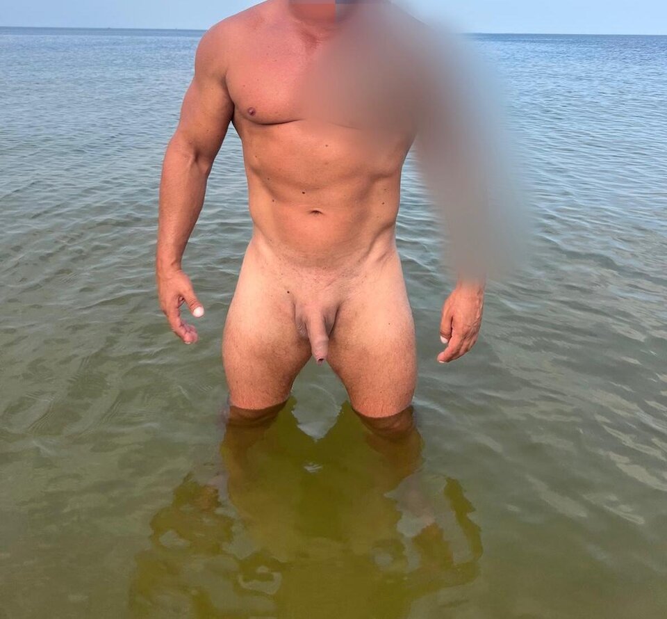 bad9ee0c-82f0-4540-8431-e7f23df54010.jpeg - luxuryycouplee