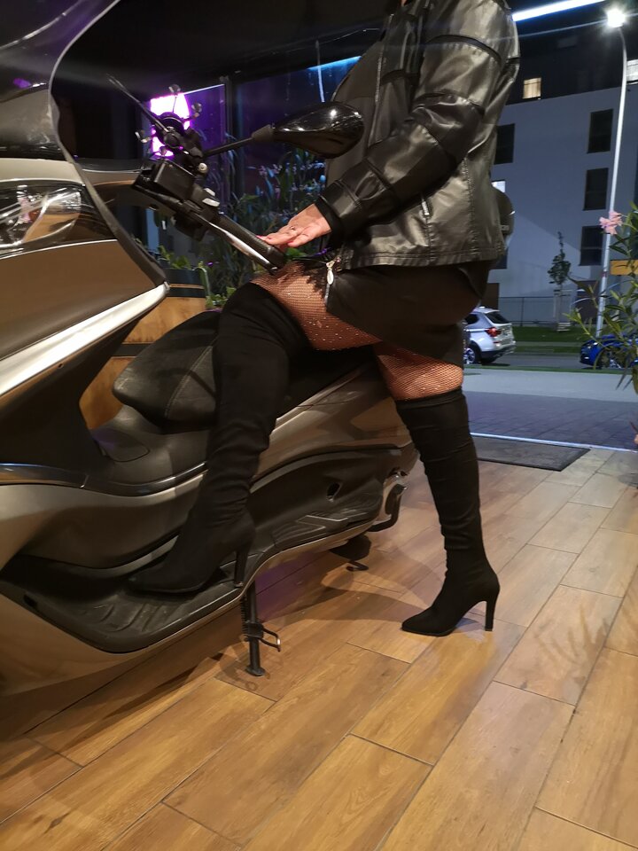 1000031770.jpg - para81r