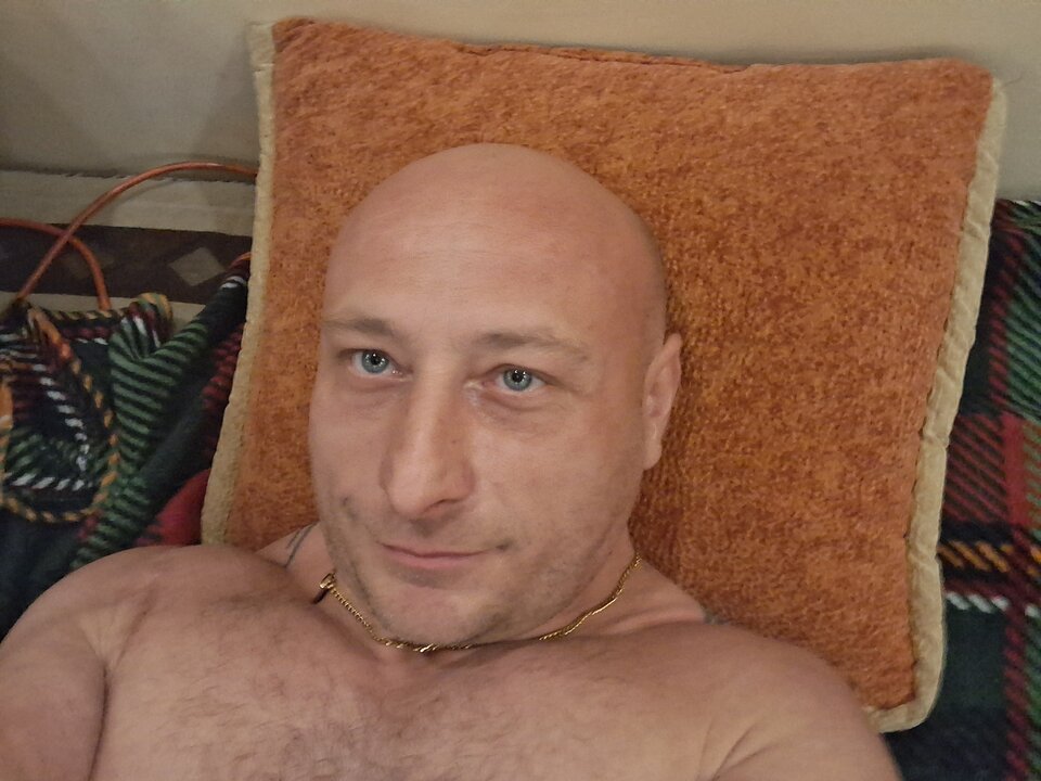20251009_214624.jpg - ArtfistMen40