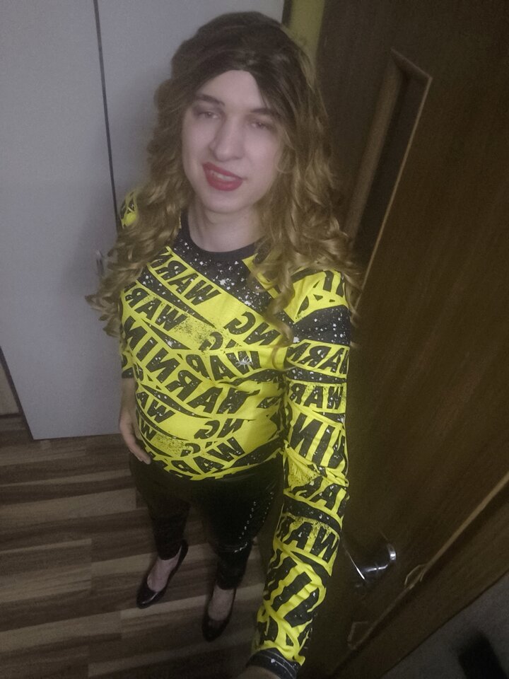 1000013434.jpg - Adriennecross