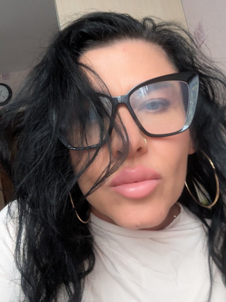 1000025215.jpg - m2022