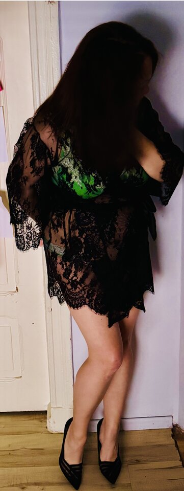 IMG_3724.jpeg - Fanfamily