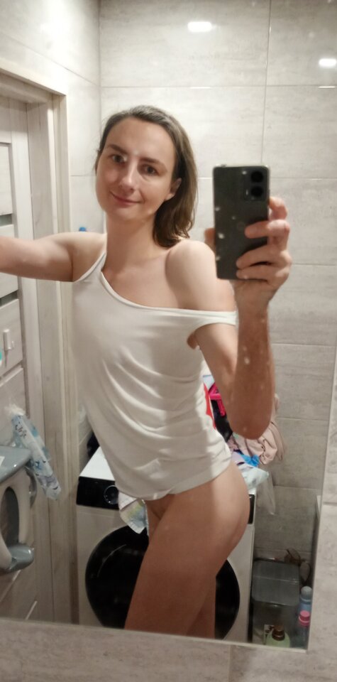 1000003700.jpg - PieknaMadziaXXX