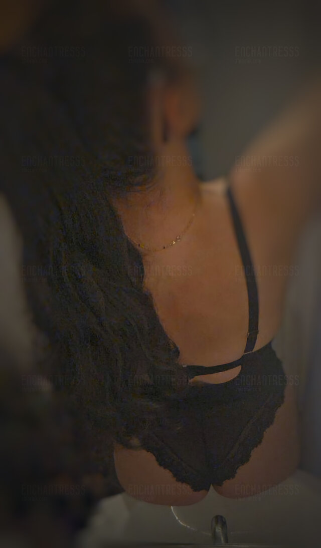 Enchantresss