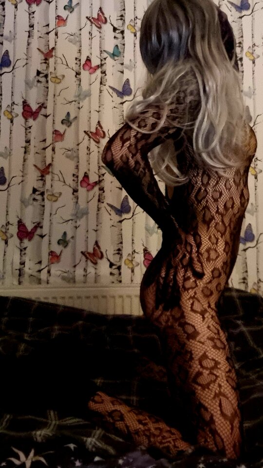 1000003831.jpg - HardLike666