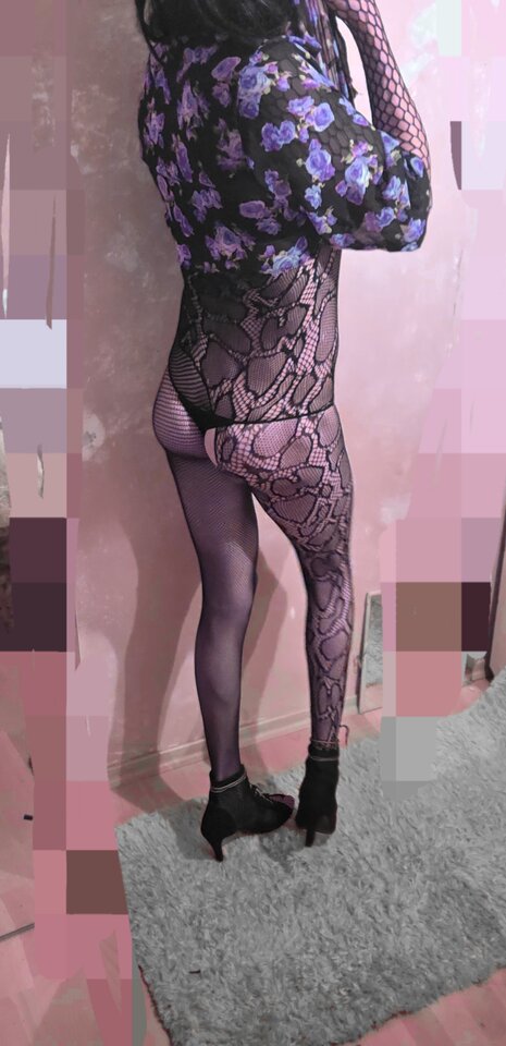 1000000389.jpg - SkinnyCD