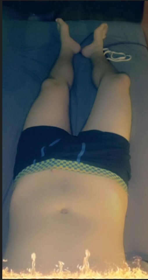 Screenshot_2025-10-13-22-00-04-585_com.android.chrome-edit.jpg - Matriu