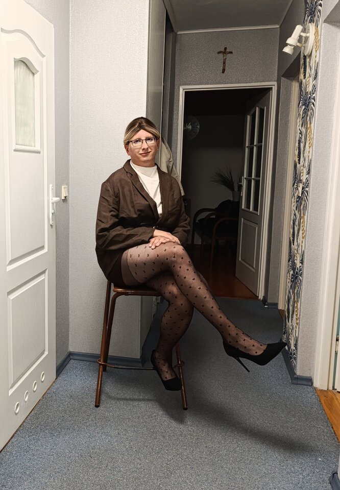 1000042219.jpg - 22paula23