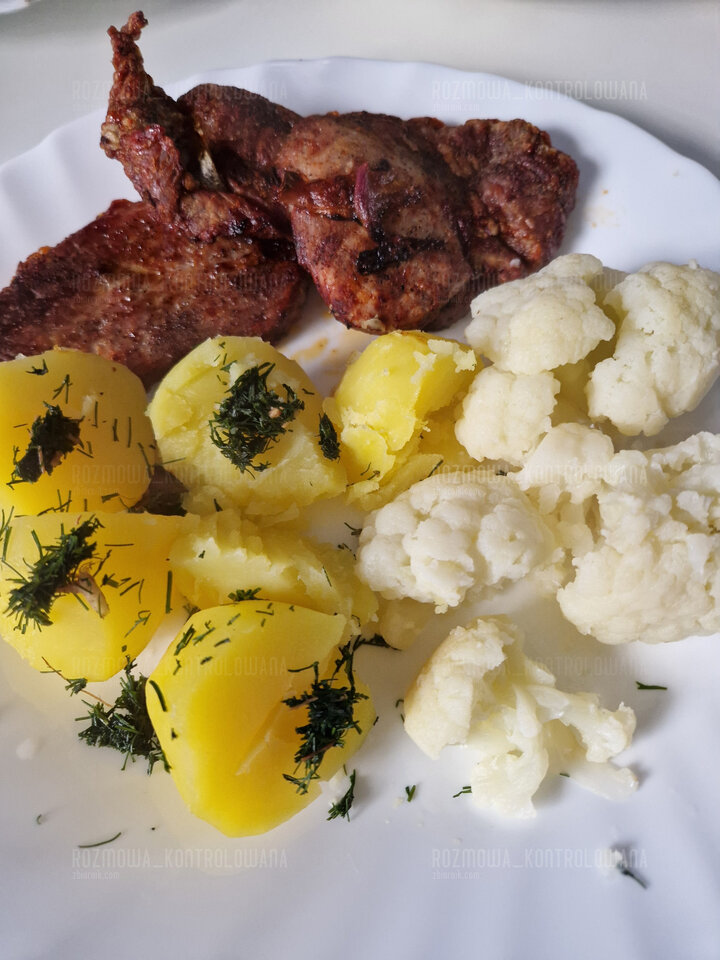 🥩obiadek 🥔 - rozmowa_kontrolowana