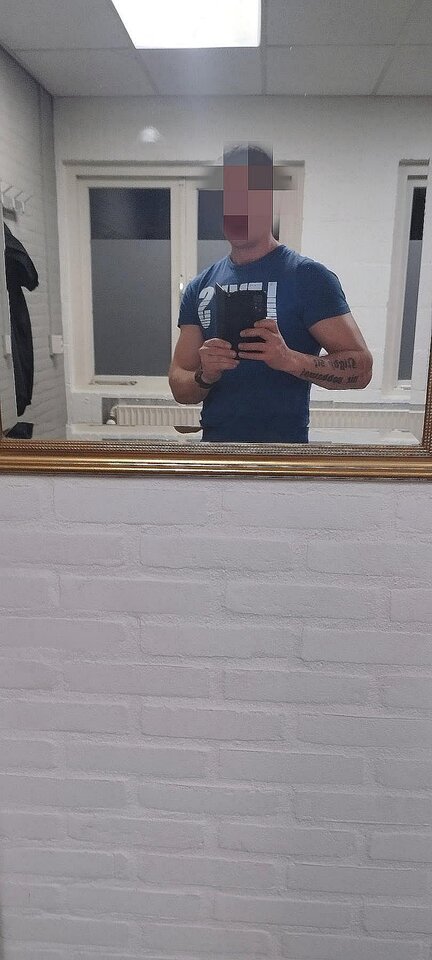 1000002439.jpg - On1992NL