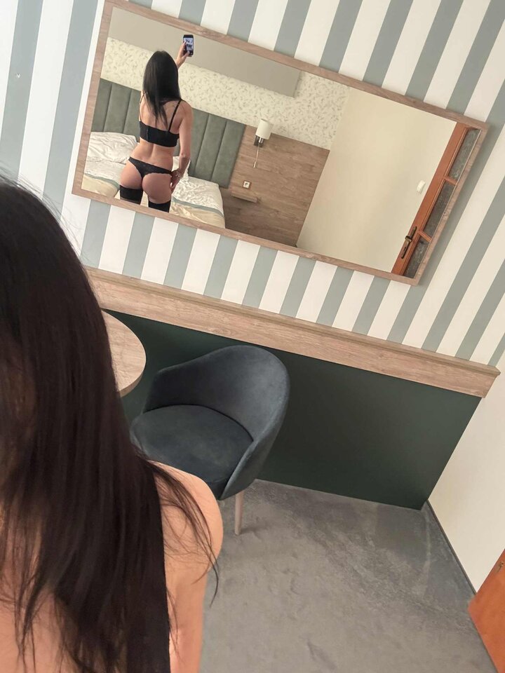 Na tą pogodę hotel najlepszy - SexMisieCk