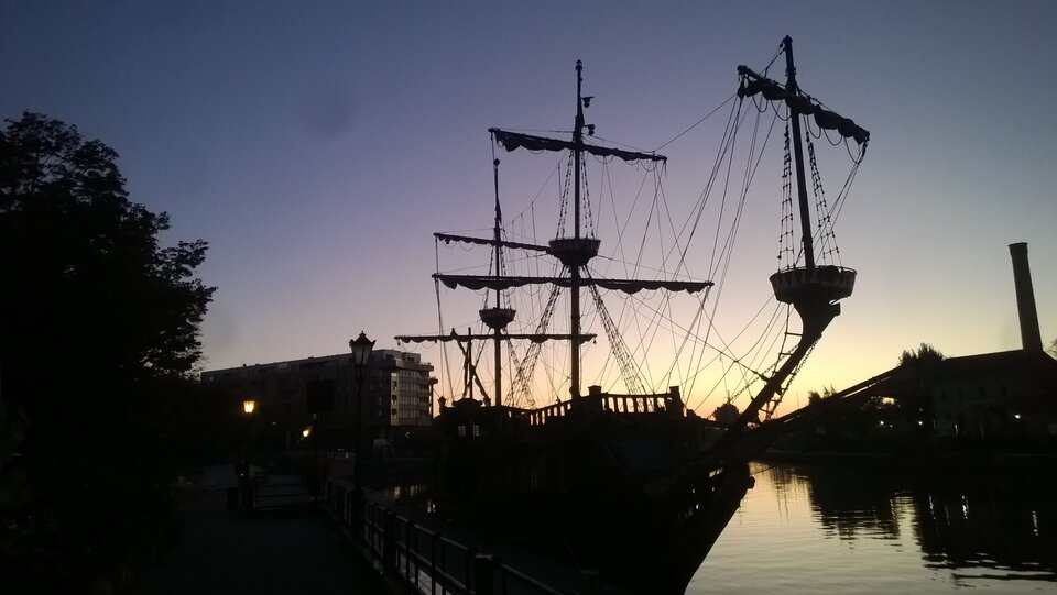 Nawet piraci śpią skacowani - Ratl