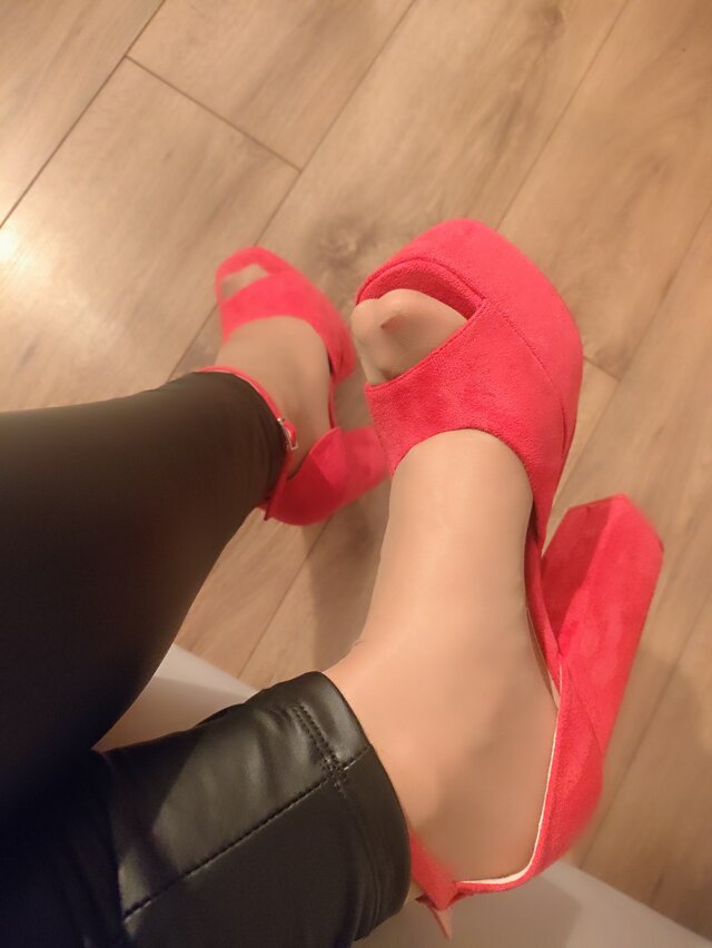 JulaJulq