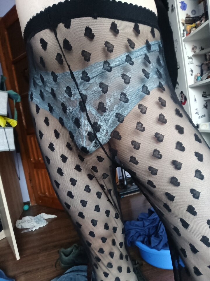 1000082408.jpg - Pantyhoseforlive2