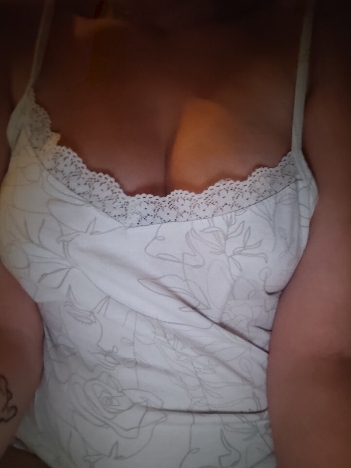 1000013343.jpg - She_He_4_2