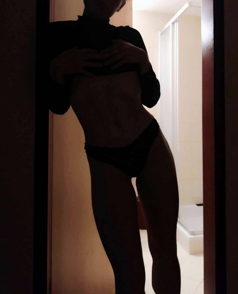 1000023622.jpg - FeetObsession