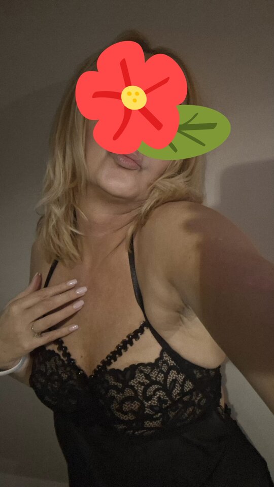 IMG-20251022-WA0002.jpg - SwingersFani