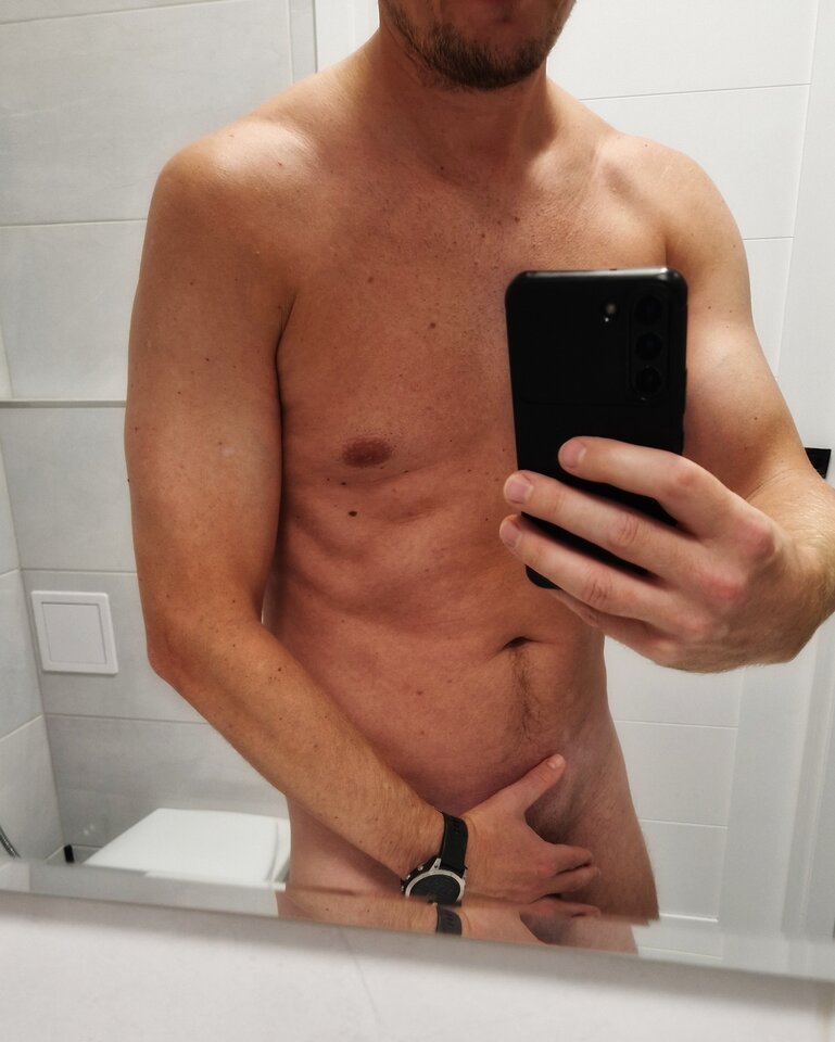 1000044808.jpg - goodboy37