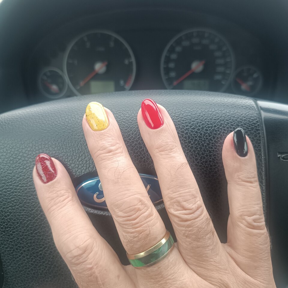 Zmiana kolorków co 3 tygodnie 💅 - Gregorja