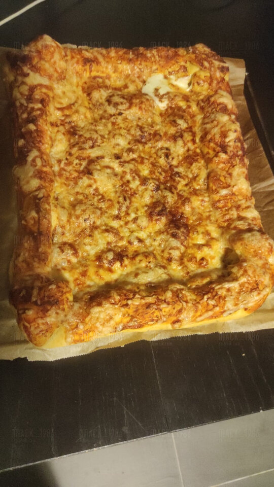 Wczorajsze dzieło (z rantem serowym ala pizzahut)😉😁 - MacK_1986