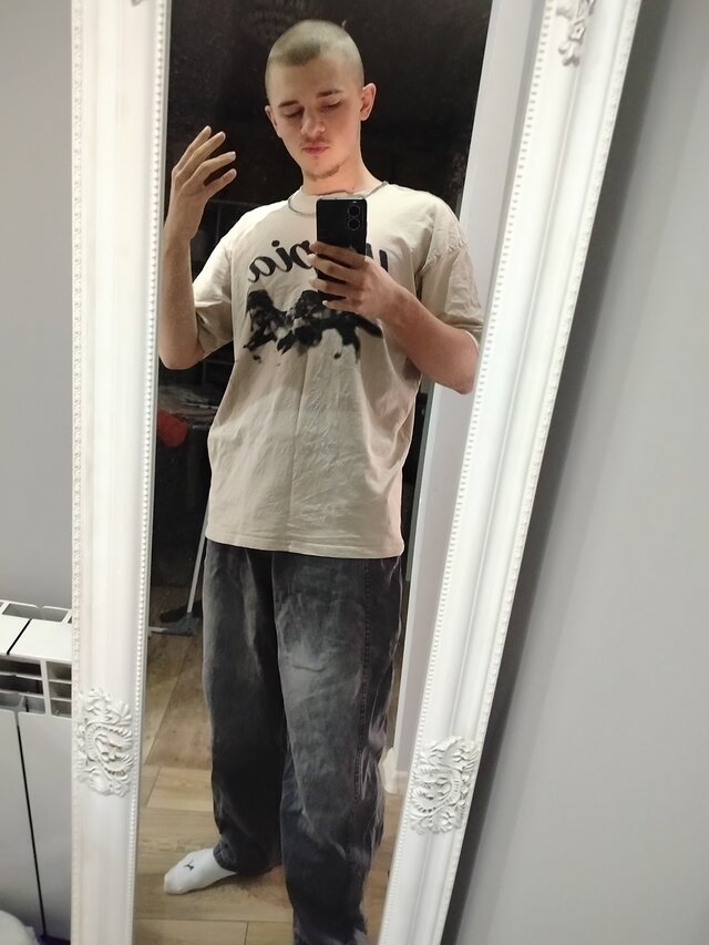 IHotTeenager