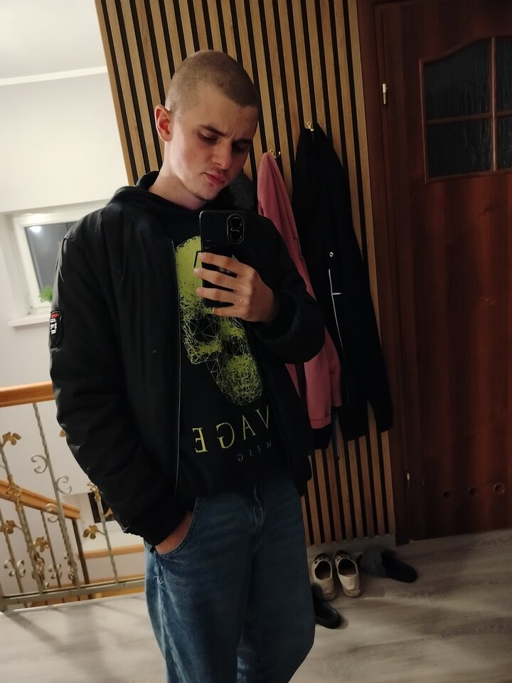 1000011087.jpg - IHotTeenager