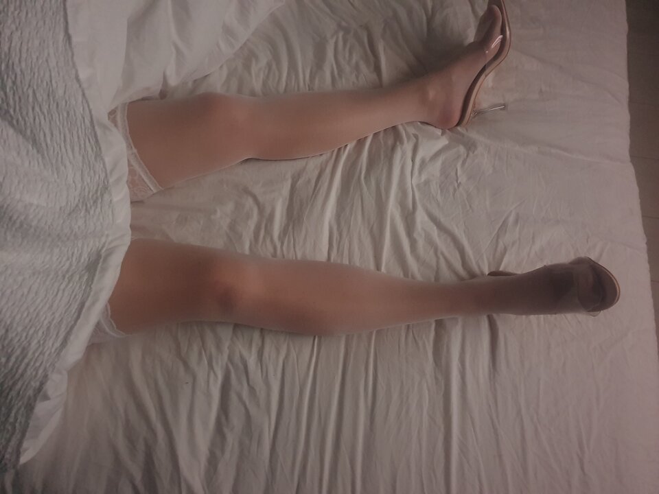 20251026_223154.jpg - Fajnaparaxyz