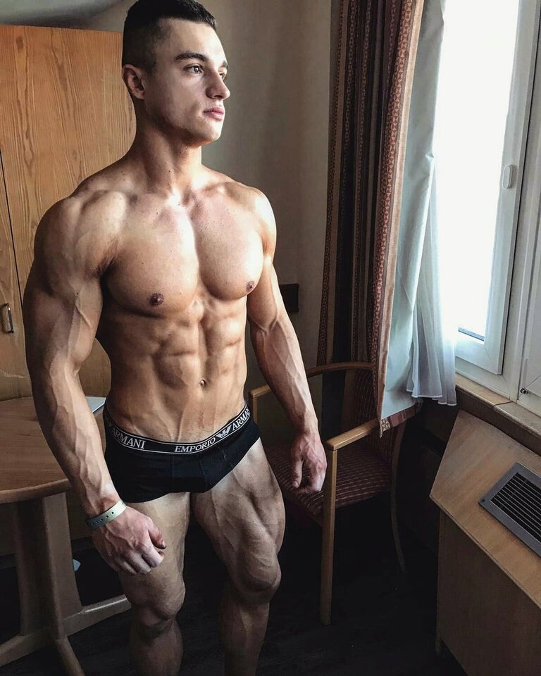 95354086_2983904781675452_9009823904960610304_n.jpg - Slawekttu